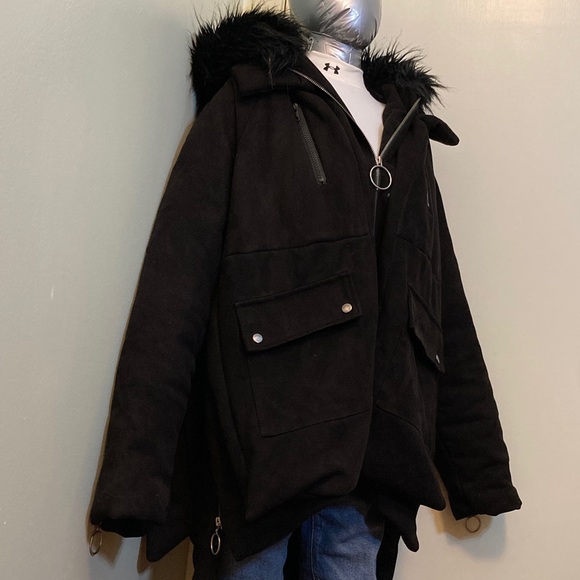 Black Faux Fur Hood Parka - Women - Picture 4 of 14